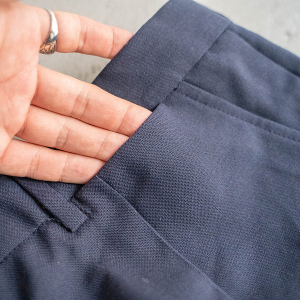 around 1990s Italy navy color one tuck summer wool slacks