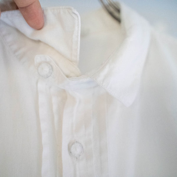around 1980s Germany white cotton smock  -with chin strap-