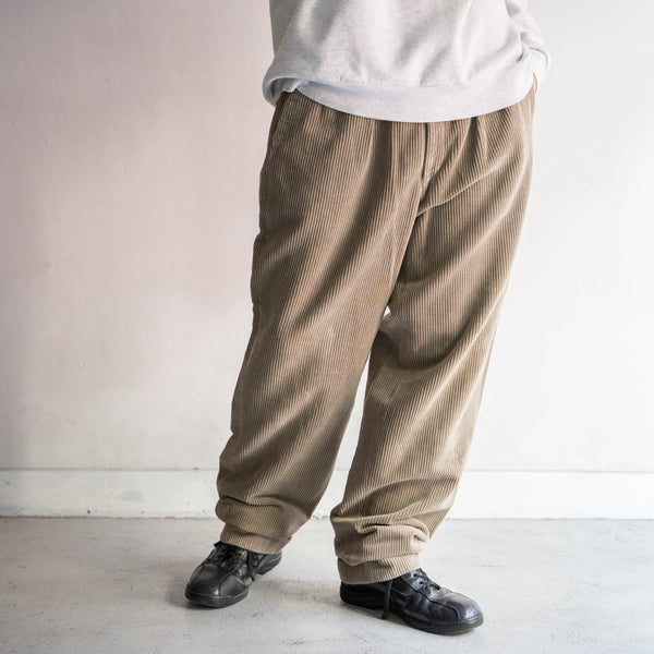 1980-90s Europe gray beige color two tuck corduroy pants