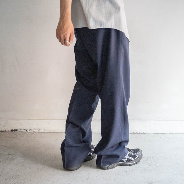 around 1990s Italy navy color one tuck summer wool slacks