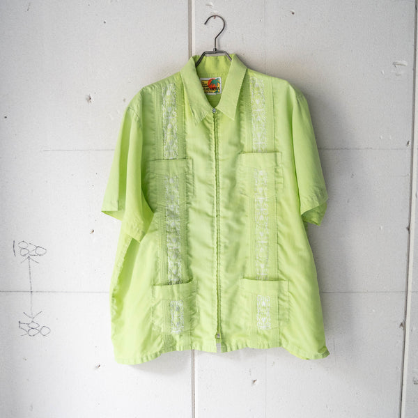 1980-90s light green cuba shirt -zip up type- 'guayabera'