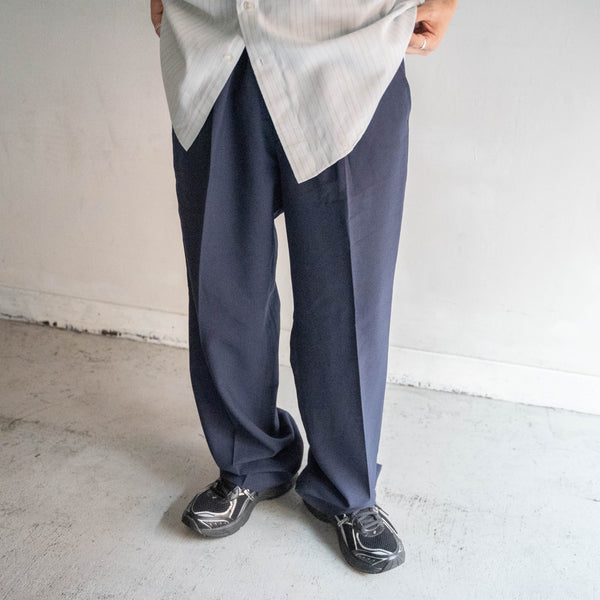 around 1990s Italy navy color one tuck summer wool slacks
