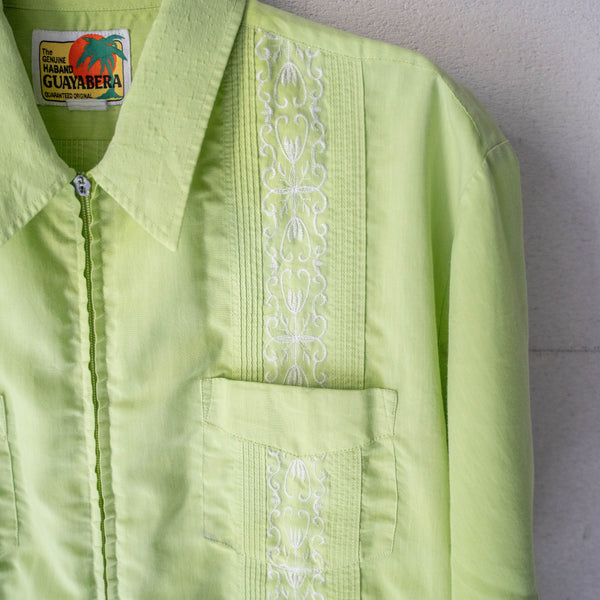 1980-90s light green cuba shirt -zip up type- 'guayabera'