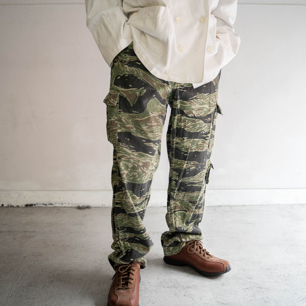 1980-90s tiger stripe camo cargo pants