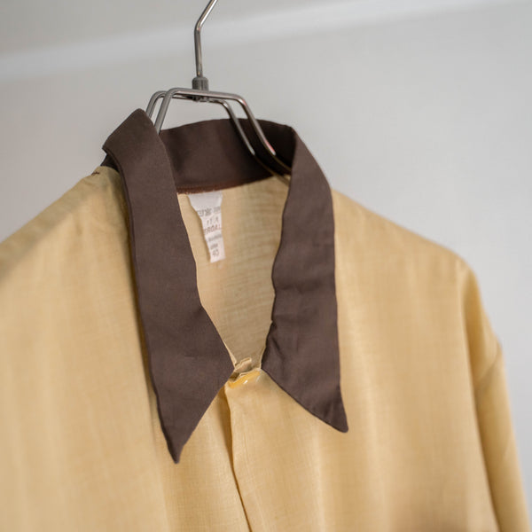 1980-90s Europe light brown based pajama shirt
