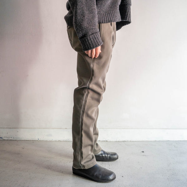 around 1980s East german military greige color side line trousers