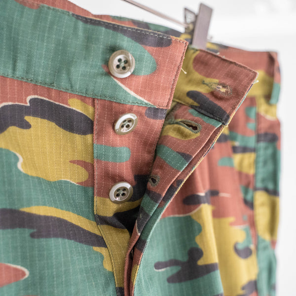 around 2000s Belgium military camo short pants 'dead stock'