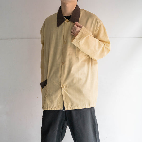 1980-90s Europe light brown based pajama shirt