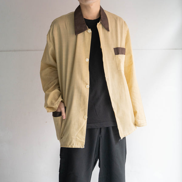 1980-90s Europe light brown based pajama shirt