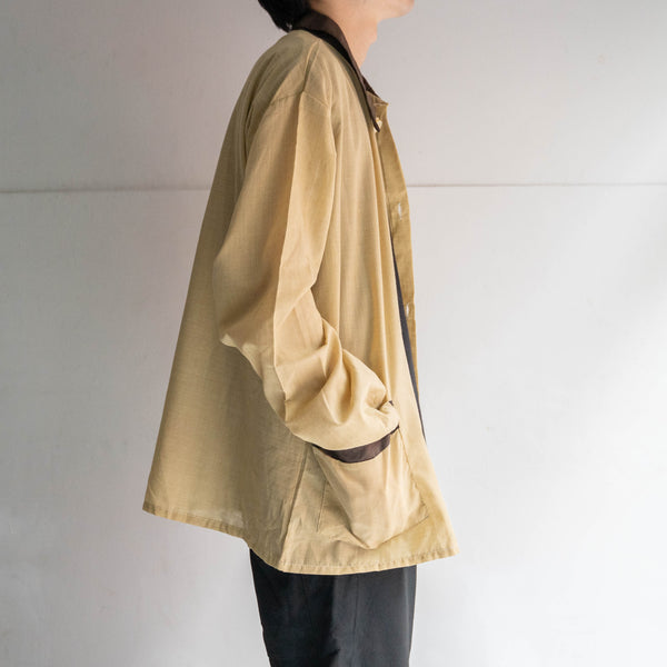 1980-90s Europe light brown based pajama shirt