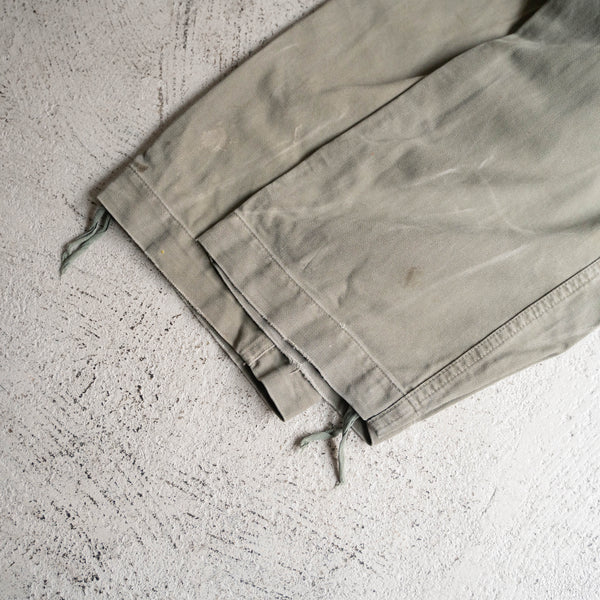 1960-90s German military cargo pants -1