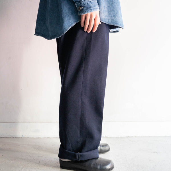 around 1980s Germany navy color one tuck wool pants