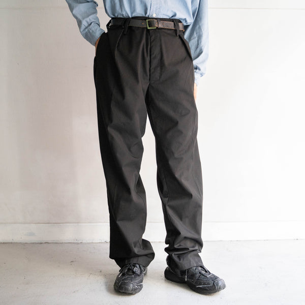 2000s Romanian military black color chino slacks