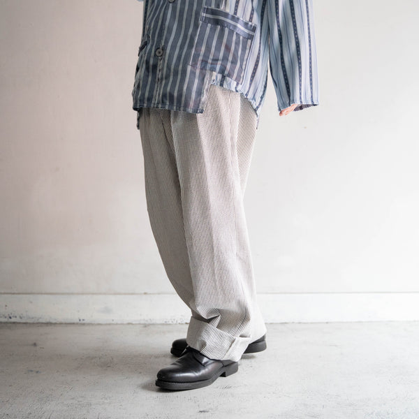 1990s UK white stripe seersucker pants 'dead stock'