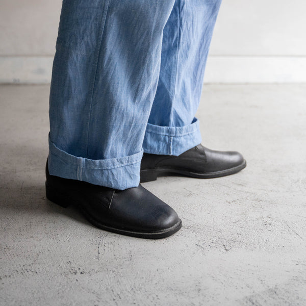 1990s German military black leather shoes -square toe-