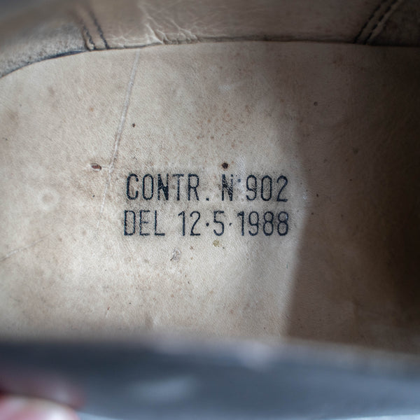1980s Italian military black leather shoes -sharp toe-