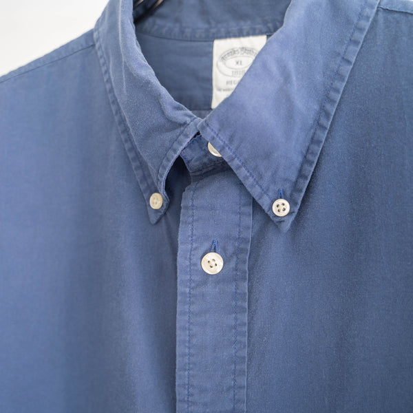2000s 'Brooks Brothers' faded navy cotton 100 BD shirt