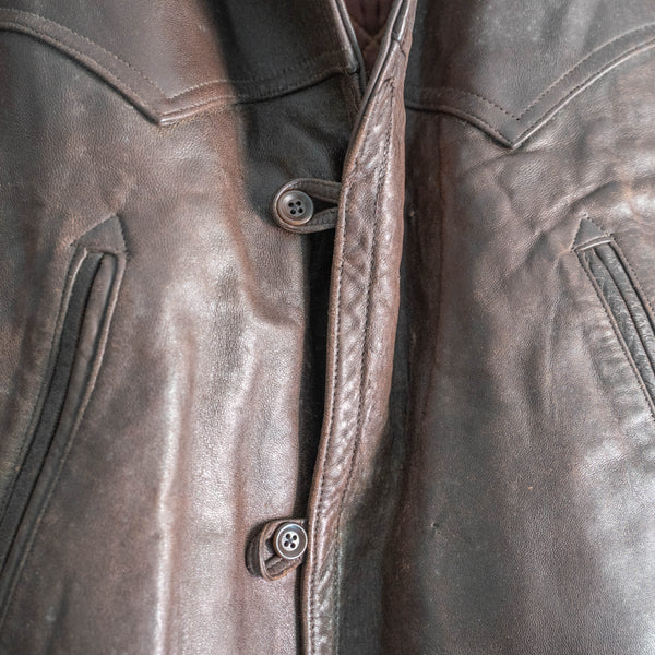 around 1970s France brown color leather coat -with belt- 'good damage'