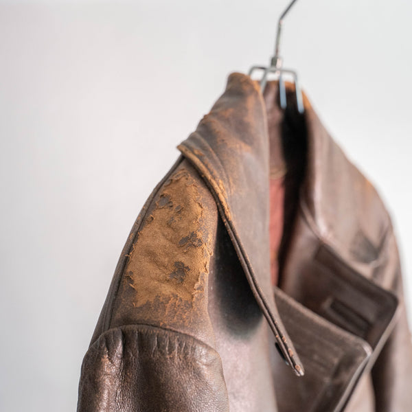 around 1970s France brown color leather coat -with belt- 'good damage'