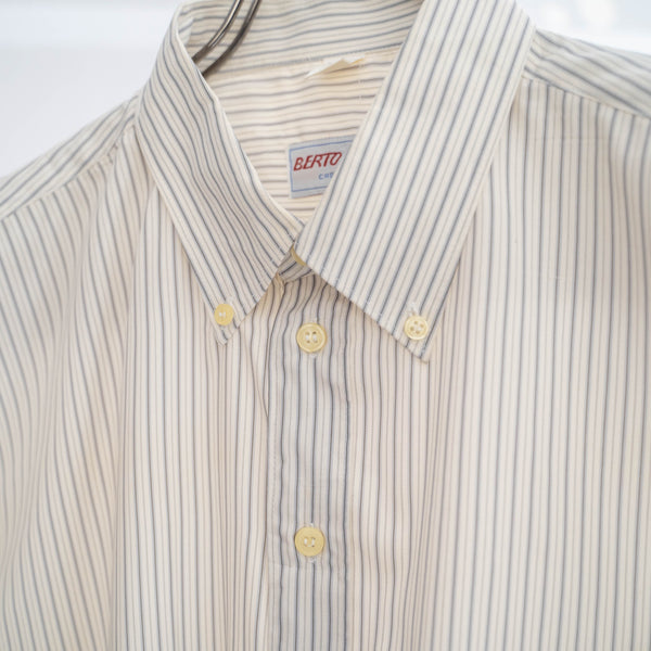1980s off white based stripe poly × cotton shirt