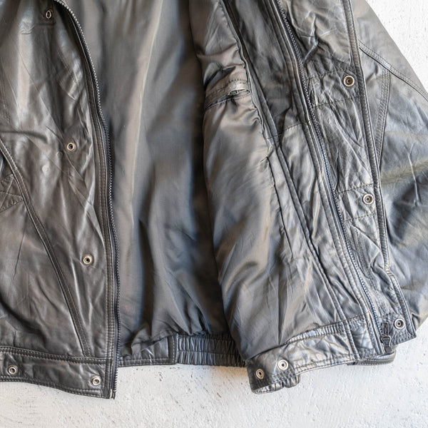 1980s Europe black color neck design leather jacket