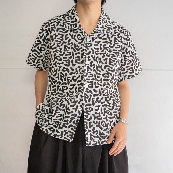 2000s Korean military white × black camo pattern s/s shirt