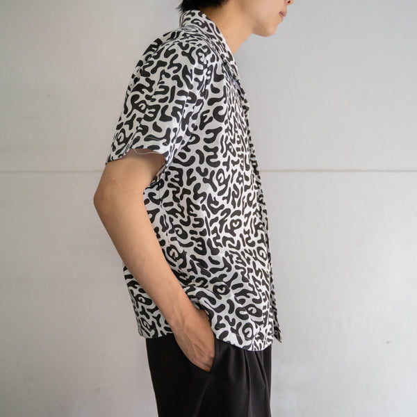 2000s Korean military white × black camo pattern s/s shirt