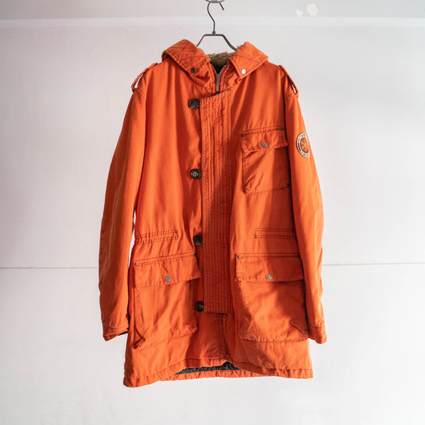 1980-90s Italy orange color zip up mountain coat -with big hood-