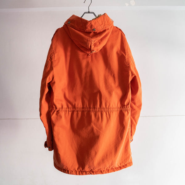 1980-90s Italy orange color zip up mountain coat -with big hood-