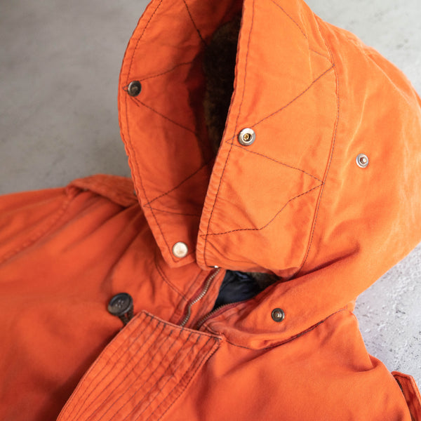 1980-90s Italy orange color zip up mountain coat -with big hood-