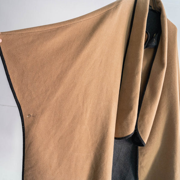 1970-80s British light brown color design wool cape coat