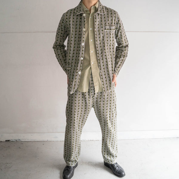 around 1980s Europe green color cotton × viscose pajamas set-up