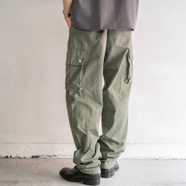 around 1980s French military cargo pants -strange front pocket-