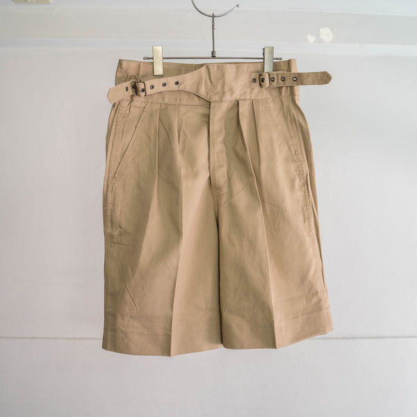 2000s beige gurkha shorts 'dead stock' -british military type-