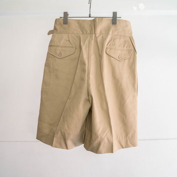 2000s beige gurkha shorts 'dead stock' -british military type-