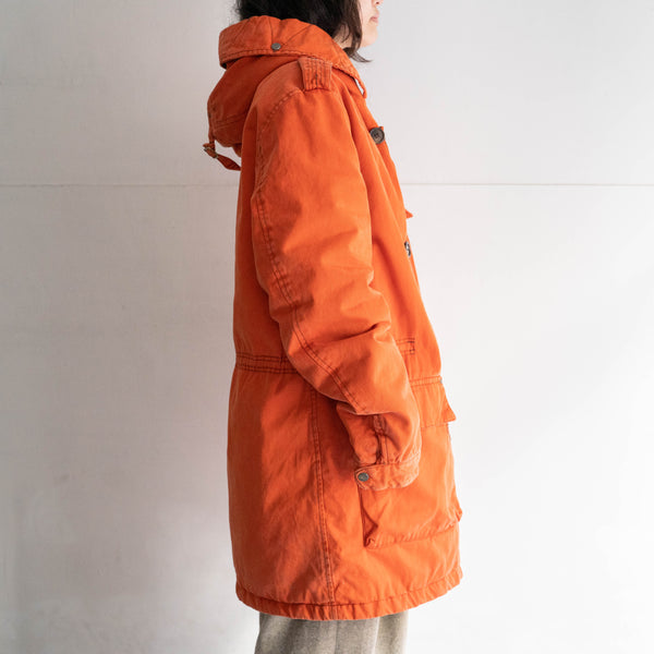 1980-90s Italy orange color zip up mountain coat -with big hood-