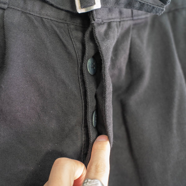 around 1970s Italian military chino gurkha shorts "dead stock" -black dyed-