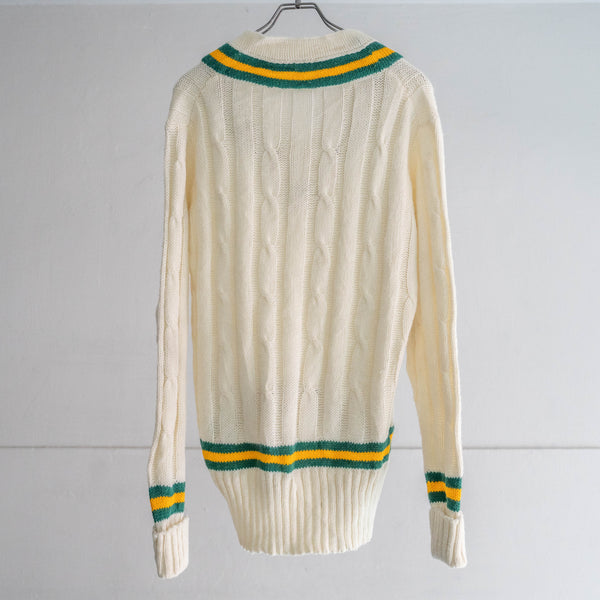 around 1990s white color  preppy like V-neck acrylic Knit