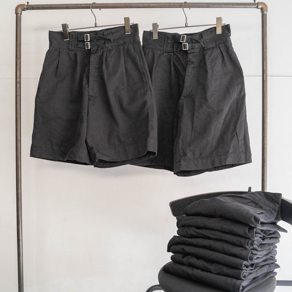 around 1970s Italian military chino gurkha shorts "dead stock" -black dyed-