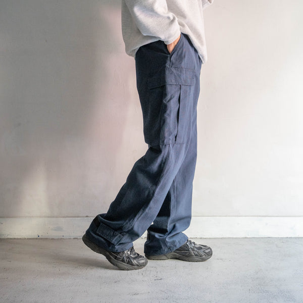 around 1990s Canadian military navy color cargo pants -with side adjuster & hem drawcord-