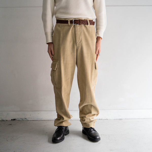 around 1990s European beige color corduroy cargo pants