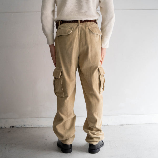 around 1990s European beige color corduroy cargo pants