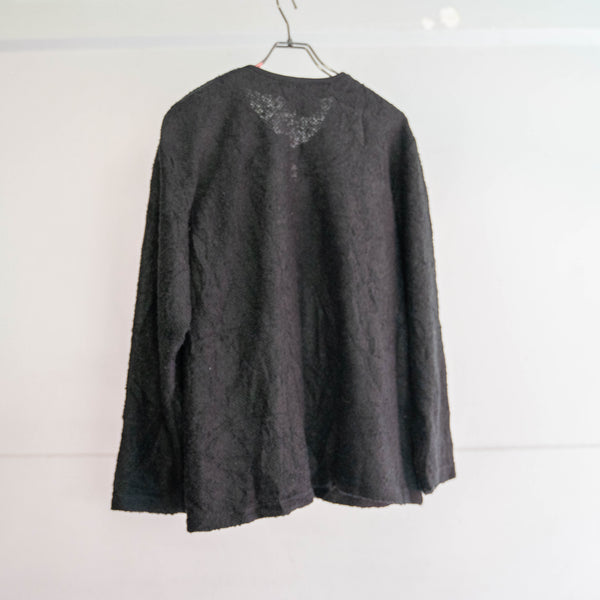 1990s black knit cardigan -good front design-