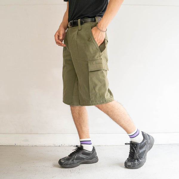 'remake' 1990s Italian military alpine wide cargo shorts 'dead stock'