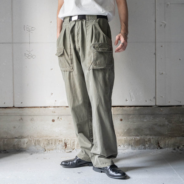 1980s  'Wrangler' khaki color ripstop cago pants