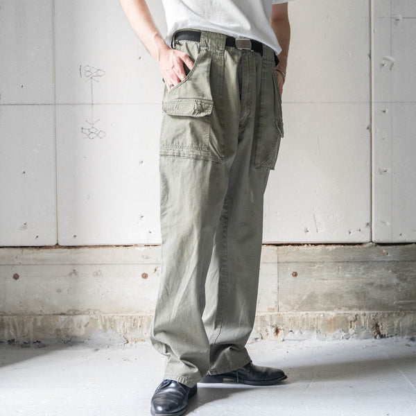 1980s  'Wrangler' khaki color ripstop cago pants