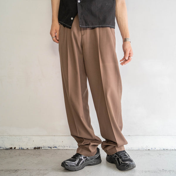 1990s light brown two tuck slacks