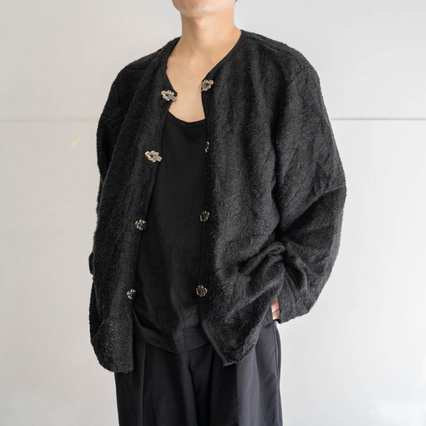 1990s black knit cardigan -good front design-