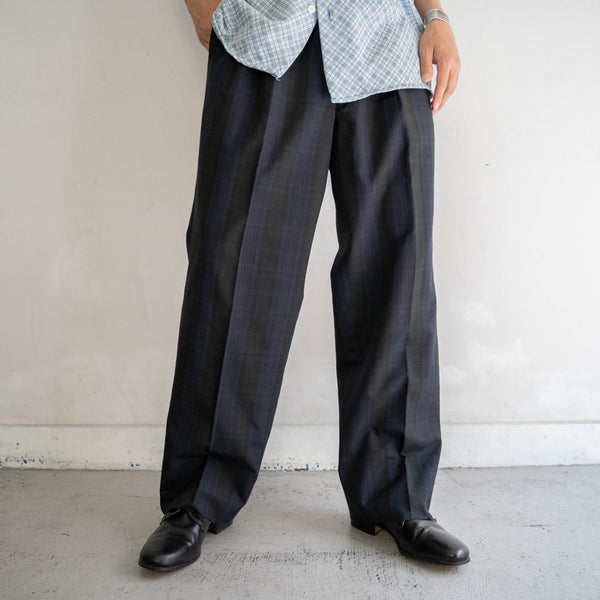 2000s dark tone BLACK WATCH slacks -light weight-