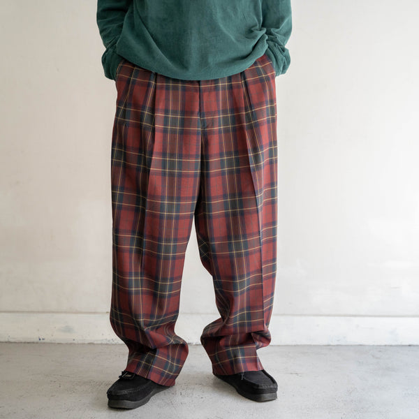 2000s red based check slacks -light weight-